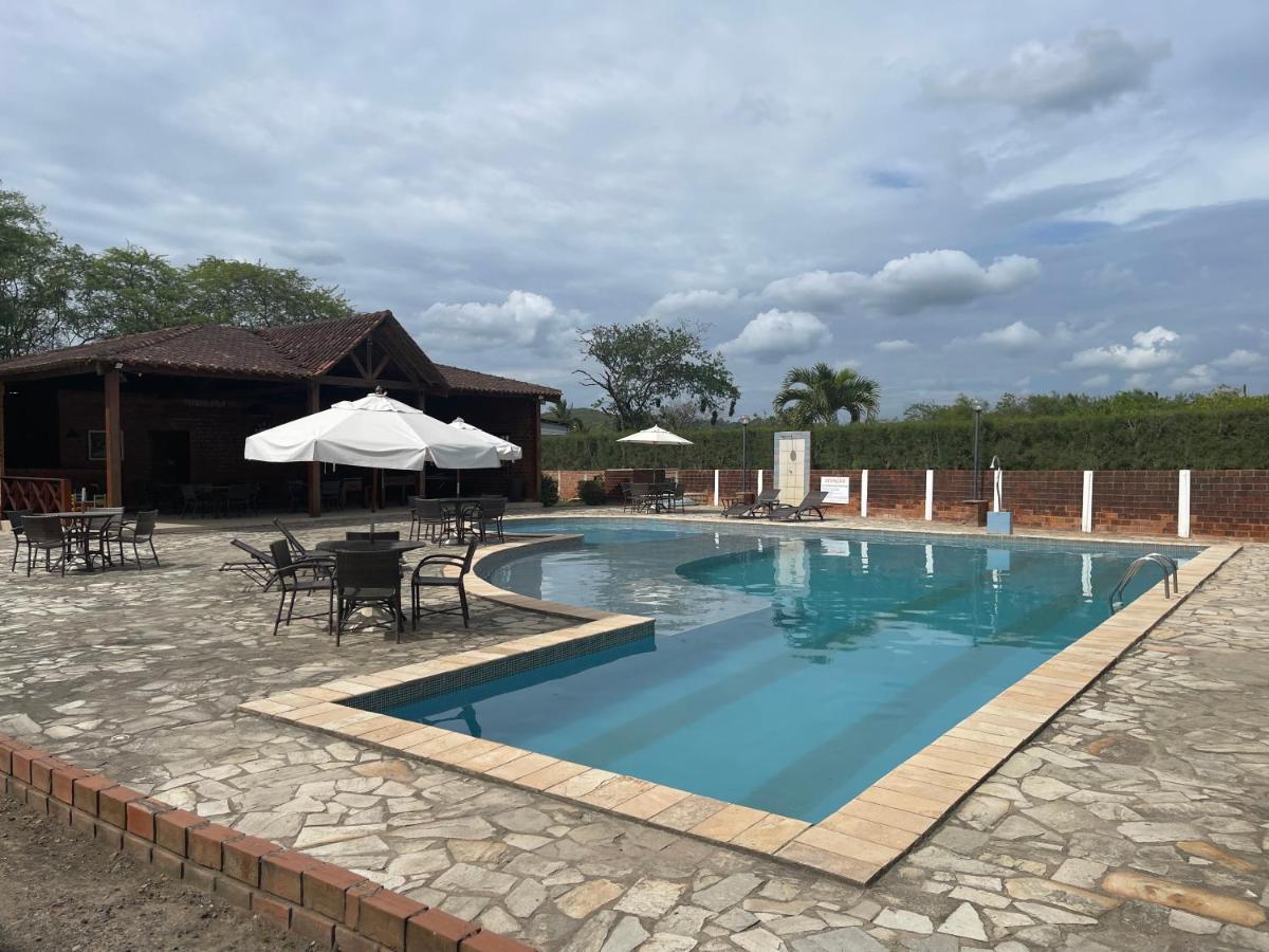 Lindo Chale Em Gravata - Condominio Mont Blanc V Buitenkant foto